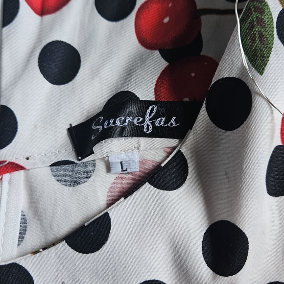 Cherry and Polka Dot 60s Style Dress - Picture 3 of 4